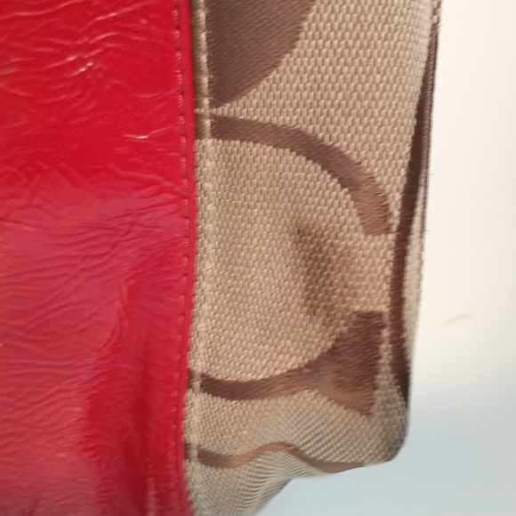 Coach Handbag - Picture 6 of 9